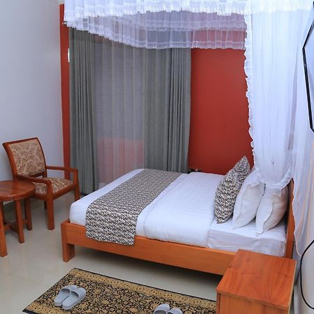 Fort Heights Homestay Fort Portal Δωμάτιο φωτογραφία