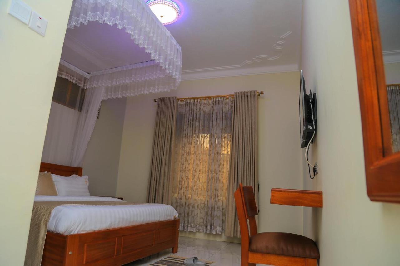 Fort Heights Homestay Fort Portal Εξωτερικό φωτογραφία