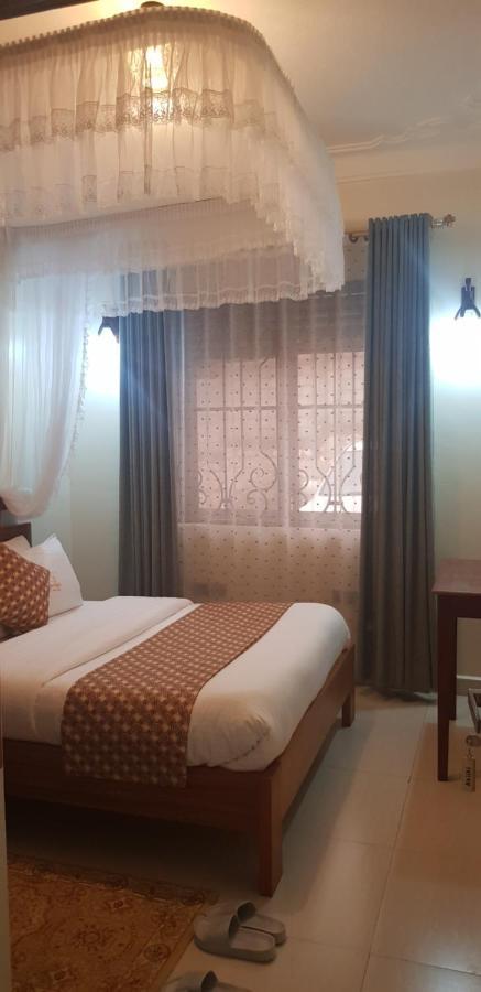 Fort Heights Homestay Fort Portal Εξωτερικό φωτογραφία