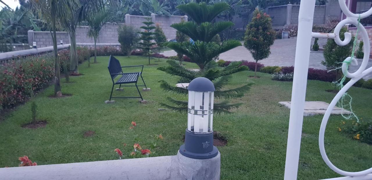 Fort Heights Homestay Fort Portal Εξωτερικό φωτογραφία