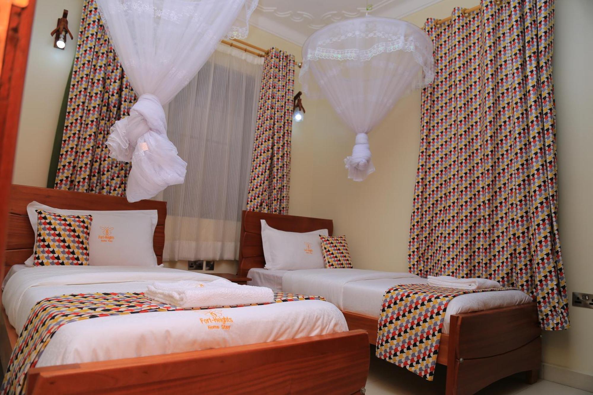 Fort Heights Homestay Fort Portal Δωμάτιο φωτογραφία